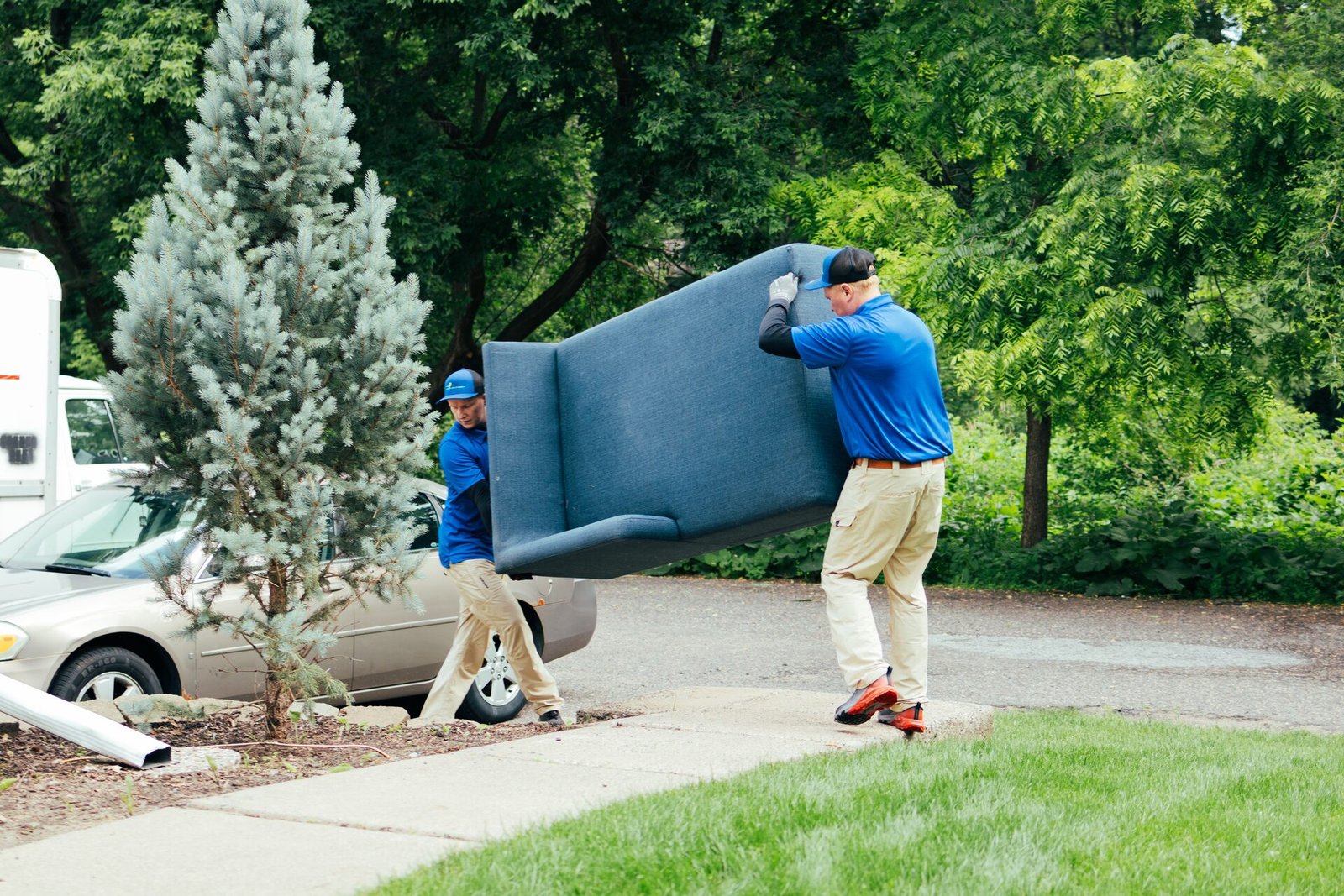 Furniture removal in the Twin Cities metro